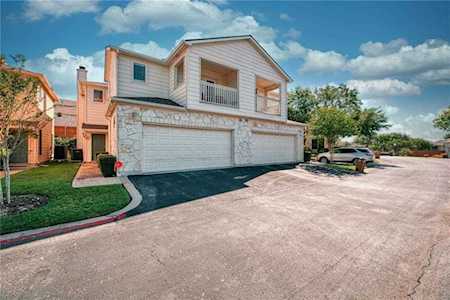 7500 Shadowridge Run #27 Austin, TX 78749