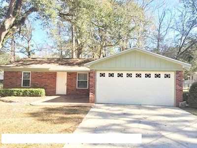3688 Wood Hill Drive Tallahassee, FL 32303