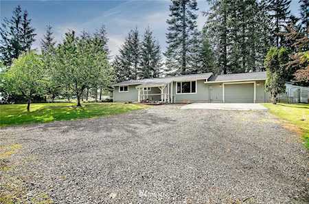 1232 S Silver Lake Rd Castle Rock, WA 98611