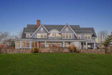 12 South Lane Dartmouth, MA 02748