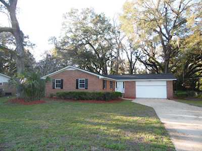 1960 Queenswood Drive Tallahassee, FL 32303
