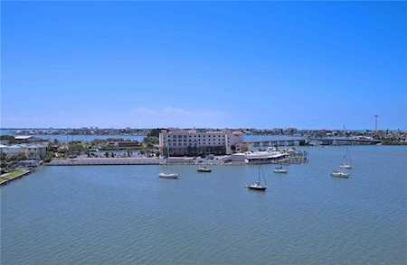 4775 Cove CIRCLE #904 St Petersburg, FL 33708