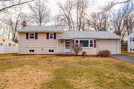 63 Westpoint Terrace West Hartford, CT 06107