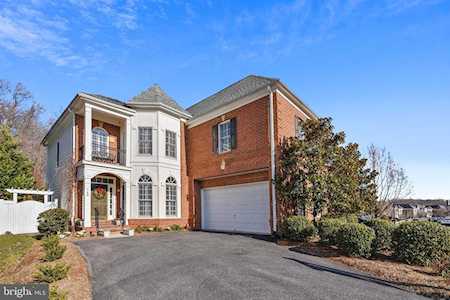746 Pearson Point Place Annapolis, MD 21401