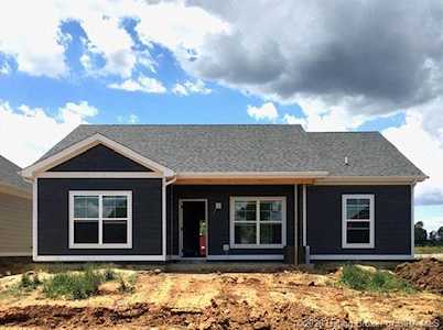 2058 Harmony Ln Charlestown, IN 47111