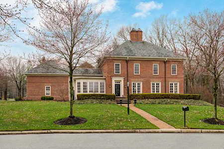 7433 Lambton Park Road New Albany, OH 43054