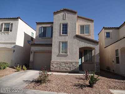 7772 Crystal Village Las Vegas, NV 89113