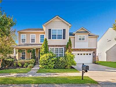 9618 Cheery Meadow Dr Huntersville, NC 28078