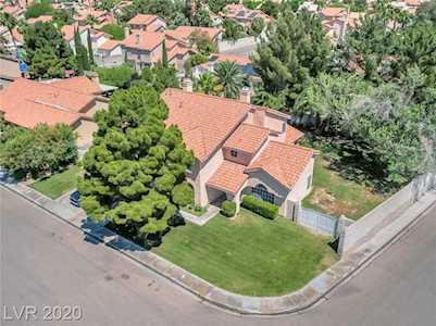 824 Red Hollow North Las Vegas, NV 89031