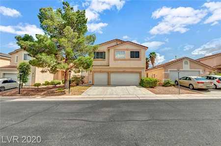 8821 Spinning Wheel Ave Las Vegas, NV 89143