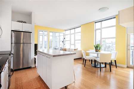 205 E 10th Avenue #404 Vancouver, BC V5T 4V6
