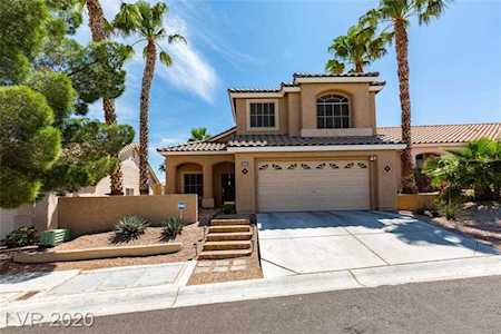 9725 Ridge Creek Las Vegas, NV 89134