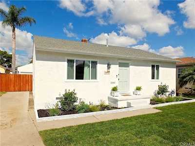 5841 Sunfield Avenue Lakewood, CA 90712