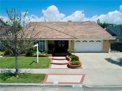 7071 Bluesails Drive Huntington Beach, CA 92647