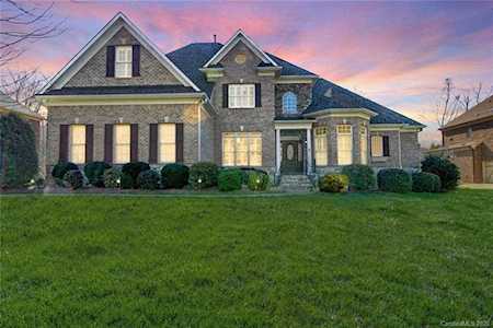 7011 Camrose Crossing Ln Matthews, NC 28104
