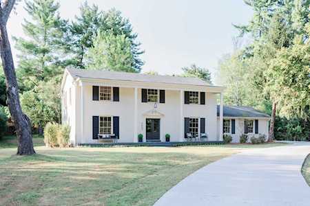 6652 Clearbrook Dr Nashville, TN 37205