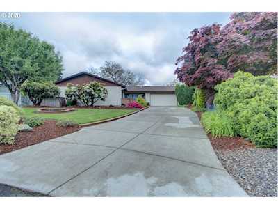 6807 NE 73rd St Vancouver, WA 98661