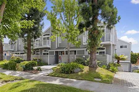 125 S Lucia Avenue #6 Redondo Beach, CA 90277