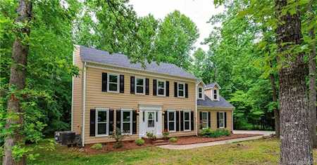 8637 Quarters Ln Mint Hill, NC 28227