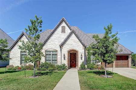 8504 Tierra Court Benbrook, TX 76126