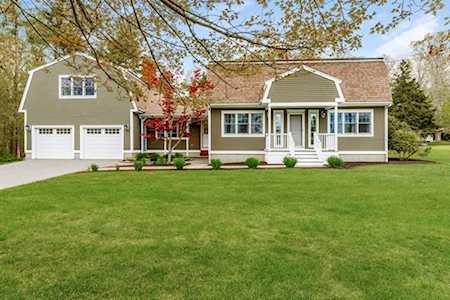 5 Cedar Hill Drive Acushnet, MA 02743