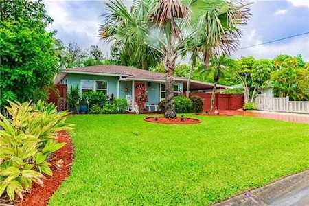 342 12th Ave Indian Rocks Beach, FL 33785