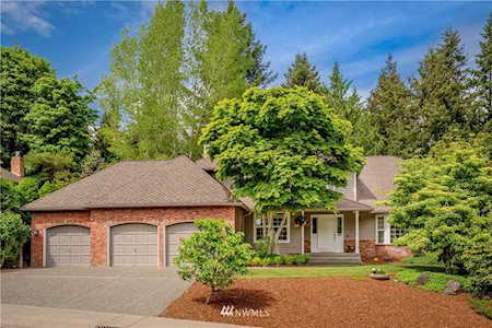 21726 NE 22nd St Sammamish, WA 98074