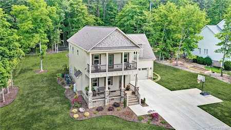 6421 Winding Creek Ln Denver, NC 28037