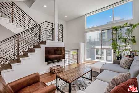 4151 Redwood Avenue #308 Los Angeles, CA 90066