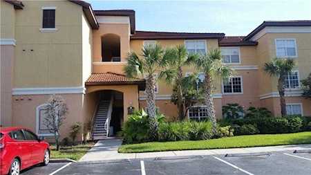 5451 Vineland Rd #2307 Orlando, FL 32811