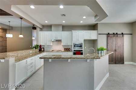 5908 Amber Station Las Vegas, NV 89131