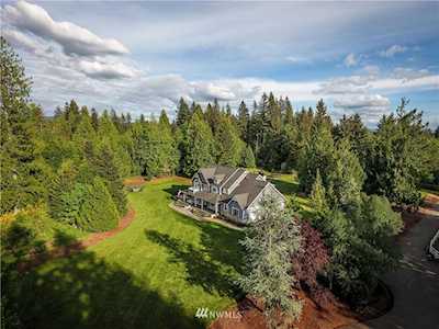 28605 SE 216th Lane Maple Valley, WA 98038