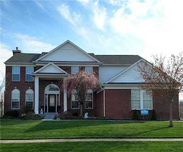 457 Raven Circle Brownsburg, IN 46112