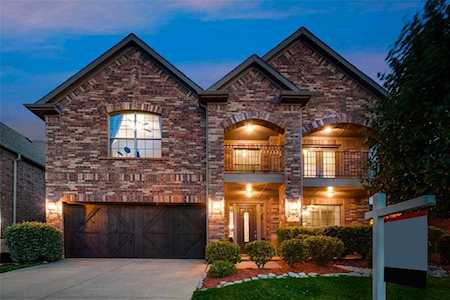 307 Blythe Bridge Drive Roanoke, TX 76262