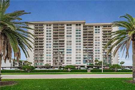 400 Island WAY #504 Clearwater, FL 33767