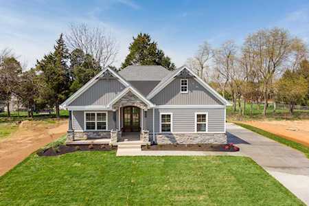 541 Deep Creek Dr Shepherdsville, KY 40165