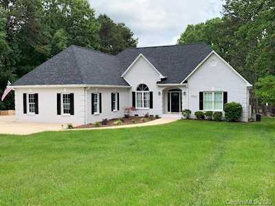 22312 John Gamble Rd Cornelius, NC 28031