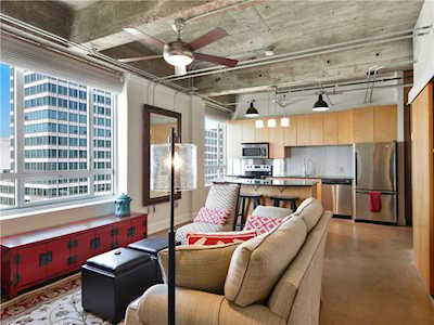 710 Colorado St #9C Austin, TX 78701