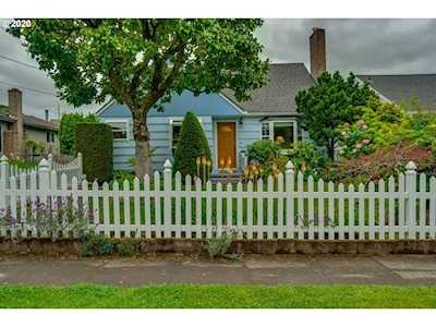 4437 SE 46th Ave Portland, OR 97206