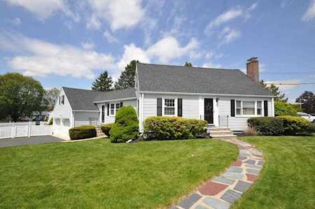 361 Lexington St Woburn, MA 01801