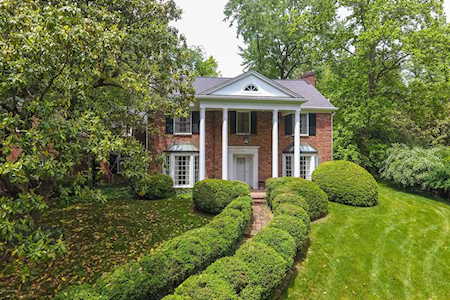 119 Arrowhead Rd Louisville, KY 40207