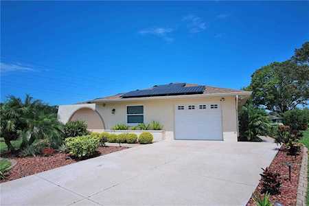 10500 N 42nd St Clearwater, FL 33762
