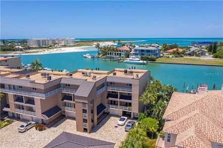 936 S Pinellas Bayway #T-2 Tierra Verde, FL 33715