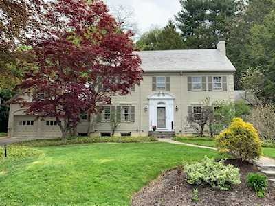 12 Paul Revere Road Worcester, MA 01609