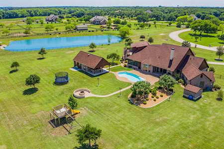 300 E Hickory Ridge Circle Argyle, TX 76226