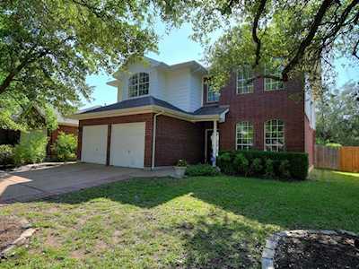 5918 Salcon Cliff Dr Austin, TX 78749