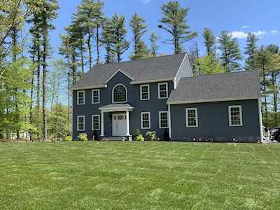 5 Meghan Circle Raynham, MA 02767