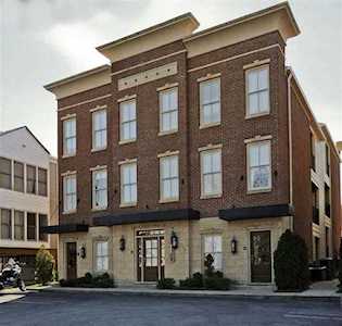 2110 Acklen Ave, # 104 Nashville, TN 37212
