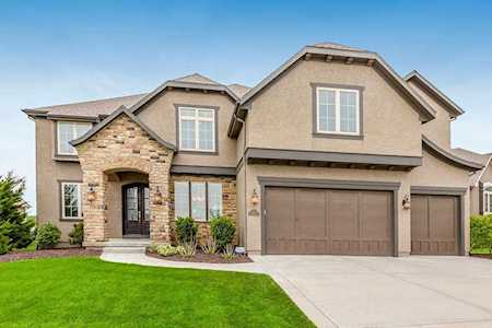 3701 W 158th St Overland Park, KS 66224