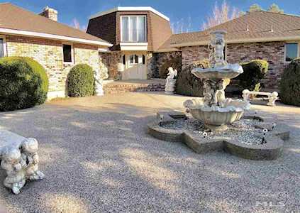 2295 Charolaise Circle Sparks, NV 89431
